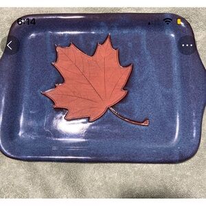 Lentz PEI Pottery Maple Leaf Canada Tray